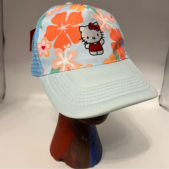 NWTHello Kitty by Sanrio Embroidered Official Product Snapback Adjustable Hat - Picture 1 of 7